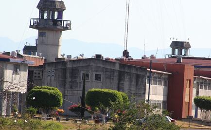 Reos se amotinan por unos zapatos en Atlacholoaya, Morelos