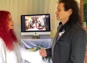 Retraso del padre y pandemia no impiden que los Lora celebren su amor