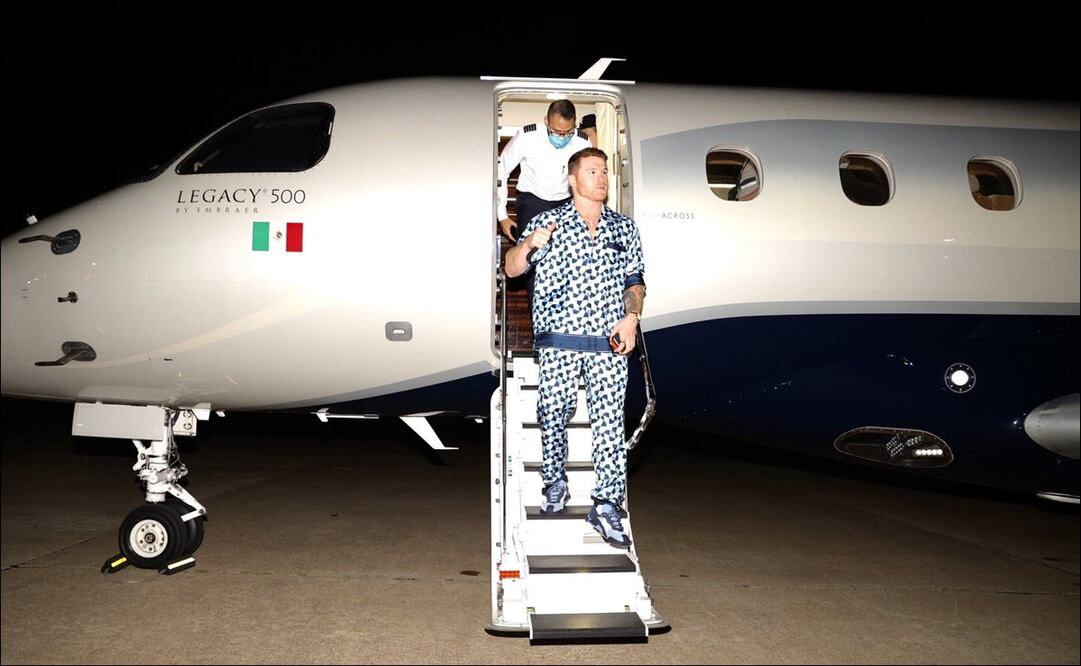 Este look de el Canelo Álvarez es una apuesta segura para no perder el estilo /  Foto: Twitter @MatchroomBoxing