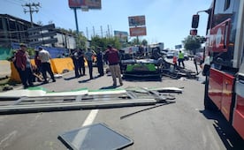 Volcadura de microbús en la México-Pachuca deja 14 lesionados; accidente provoca caos vial en Tlalnepantla