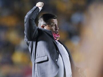 En México usamos ese adjetivo para cualquier cosa: Miguel Herrera sobre el "Eeeh pu..."