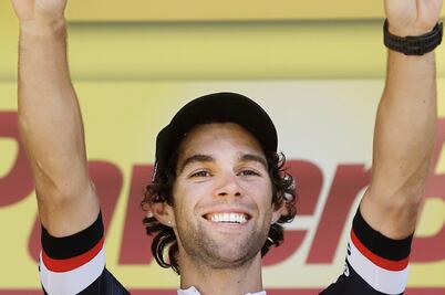 Matthews cruza primero etapa 16