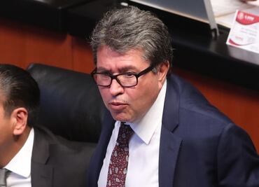 Reitera Monreal que van por quitar comisiones a bancos