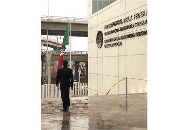 Perfiles cuestionados van por lugar en CJF