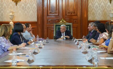 Presupuesto y equidad en la elección, temas de reunión entre AMLO y consejeros del INE