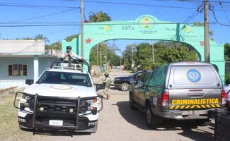 Hallan restos humanos junto a una lona con amenazas; despliegan operativo frente a CBTA en Tabasco