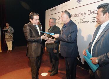 Gana por segunda vez concurso de oratoria
