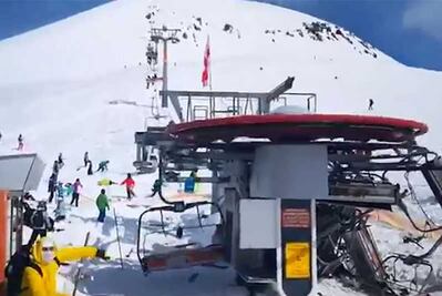 Salen volando por falla en telesilla