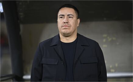 Efraín Juárez debuta como director técnico de Pumas; se presenta en la Copa de Campeones de la Concacaf