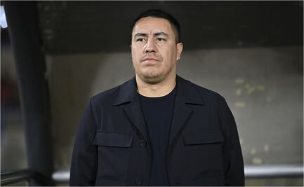 Efraín Juárez debuta como director técnico de Pumas; se presenta en la Copa de Campeones de la Concacaf