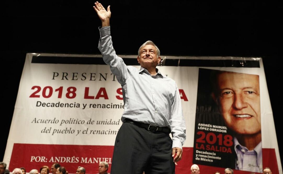 El dirigente nacional de Morena, Andrés Manuel López Obrador, encabezó un acto en Tijuana, de donde se trasladó a Los Ángeles (Foto: Yadín Xolalpa)