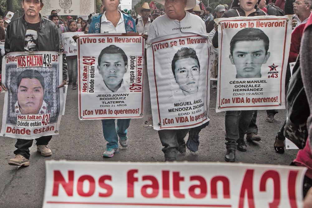 Todos los crímenes. Miguel Barbosa afirma que la PGR debe responder a casos de alto impacto, como la desaparición de los 43 normalistas, y a los delitos menores (ARCHIVO EL UNIVERSAL)
