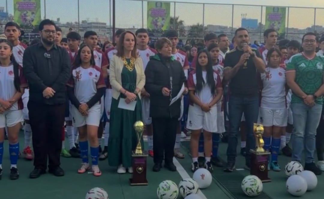 Delfina Gómez lanza Jornada Nacional de Fútbol en Edomex; más de 680 sedes activarán a jóvenes rumbo al Mundial. Foto: Especial