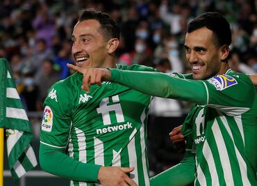 Betis golea al Alavés y es tercero en LaLiga; Andrés Guardado fue titular
