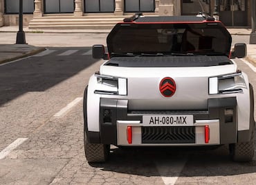 Oli, la camioneta eléctrica de Citroën hecha con materiales reciclados