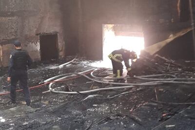Incendio consume sala de cine en centro comercial de Azcapotzalco 