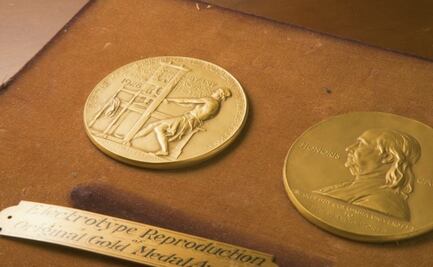 Posponen anuncio de los Premios Pulitzer por Covid-19