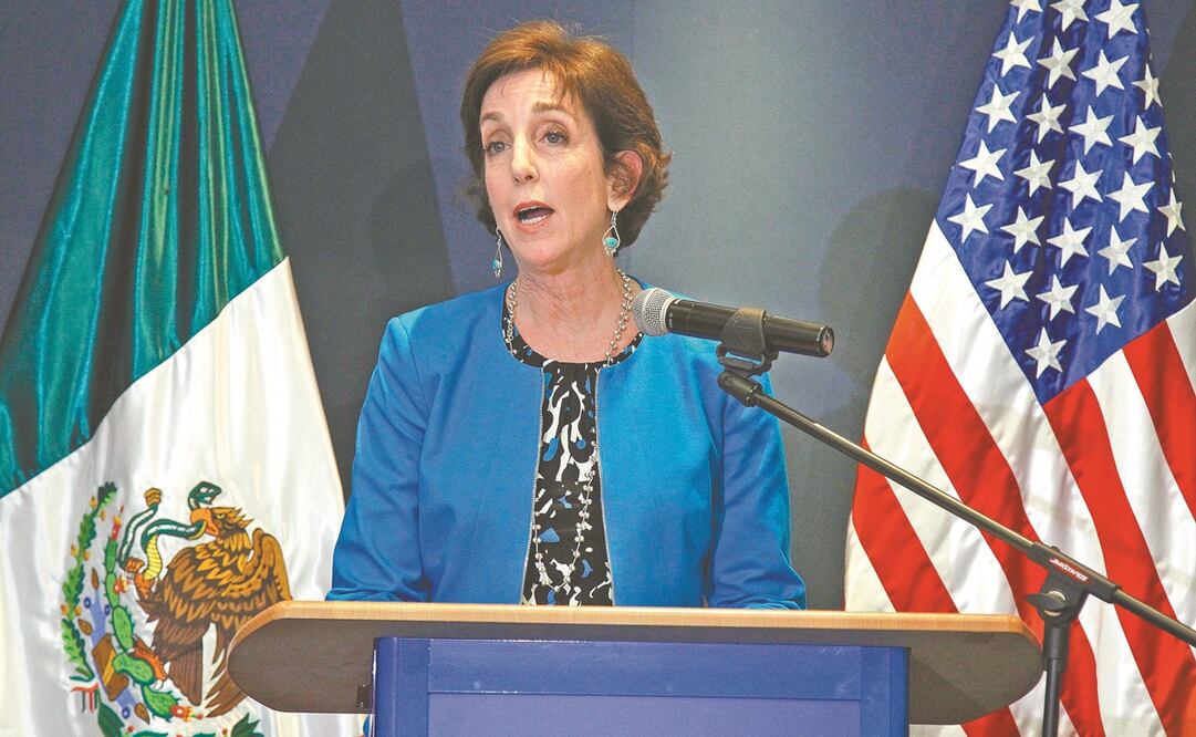 La embajadora en retiro de EU, Roberta Jacobson, llamó a los migran- tes a quedarse en sus países, pues hay peligros como la inseguridad. Foto: ARCHIVO EL UNIVERSAL