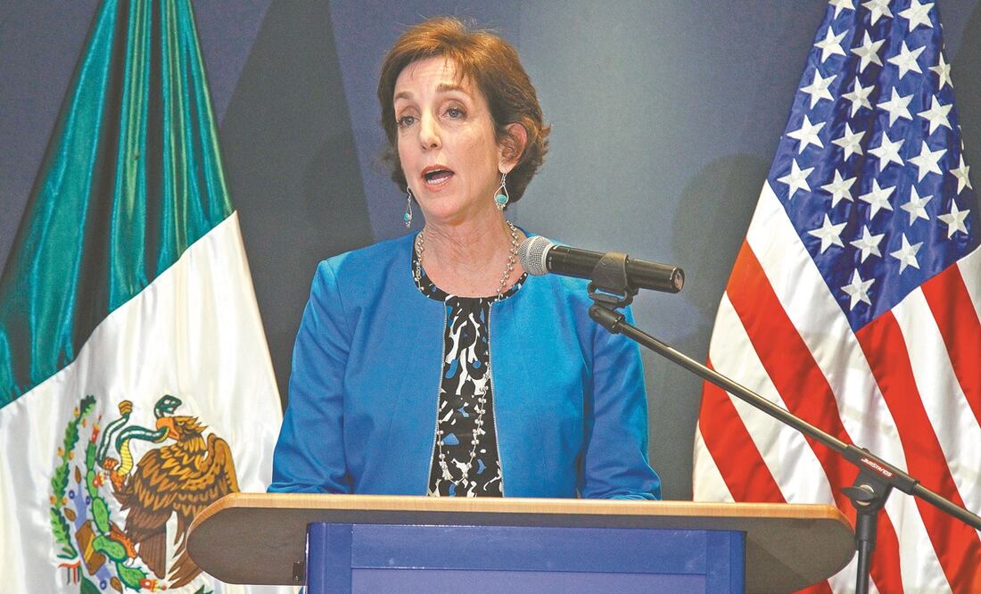 La embajadora en retiro de EU, Roberta Jacobson, llamó a los migran- tes a quedarse en sus países, pues hay peligros como la inseguridad. Foto: ARCHIVO EL UNIVERSAL