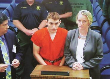 Joven llamado como el autor de la matanza de Parkland se cambia el nombre