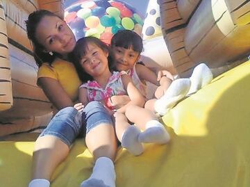 Vania lleva 12 años buscando a su mamá