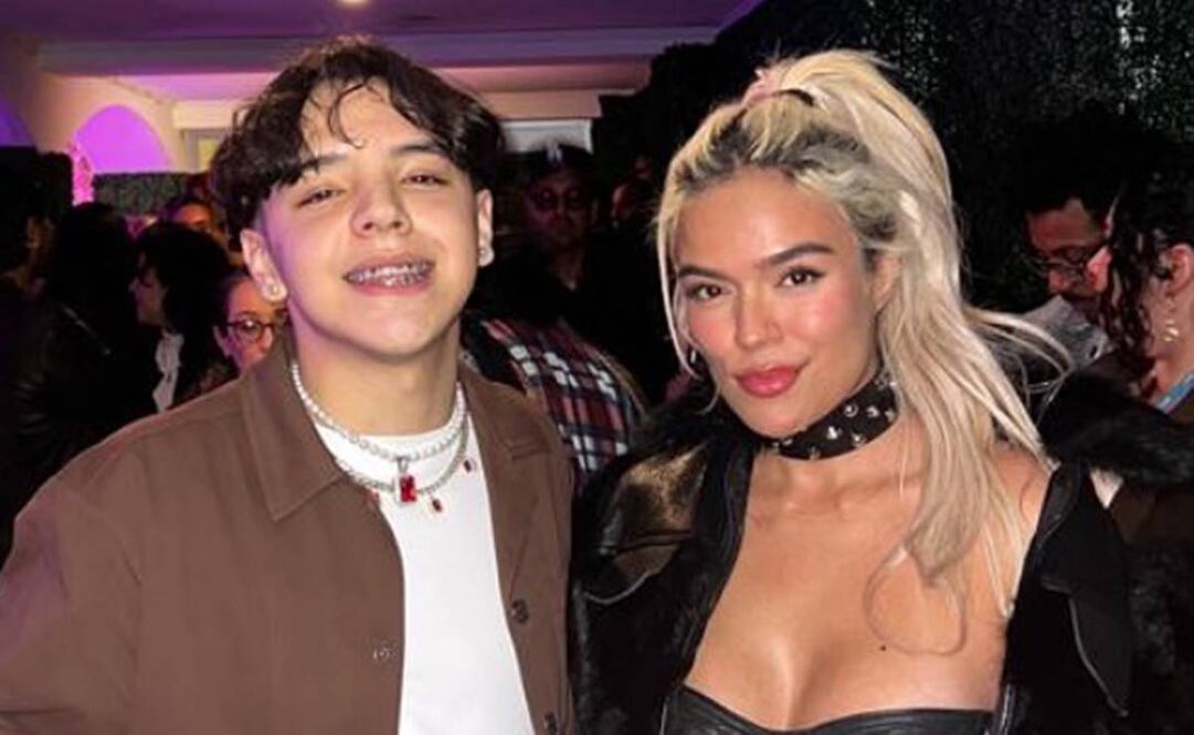 Karol G aplaudió el talento de Xavi, con quien compartió una foto recientemente en redes.