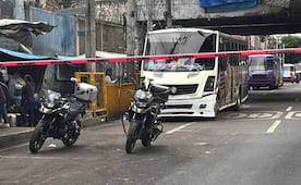Cuatro balazos silencian a chofer de la Ruta 27 dentro de su camión en Naucalpan