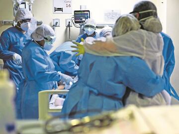 Covid-19 mata más personal de salud mexicano en América