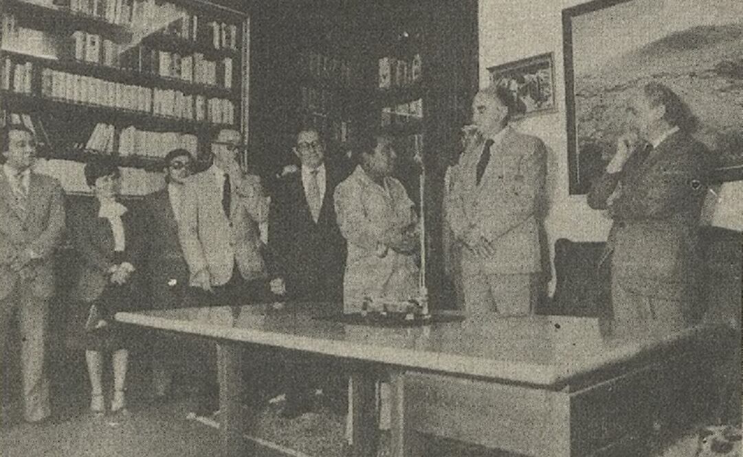 Presentación del hallazgo arqueológico ante los medios de comunicación. encabezada por el entonces Presidente López Portillo. Foto: Hemeroteca El Universal