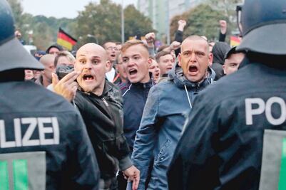 Marchas neonazis y en favor de migrantes dividen a Alemania