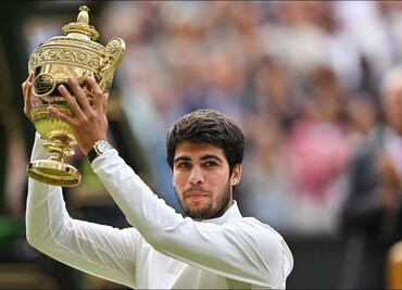 Carlos Alcaraz vence en magistral partido a Novak Djokovic y es el nuevo campeón de Wimbledon