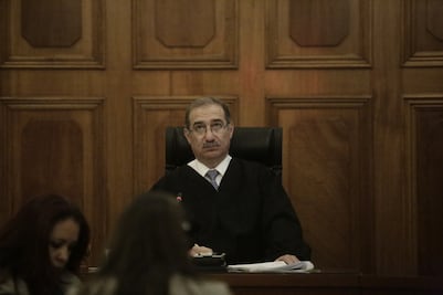 Pérez Dayán, el ministro que ha pensado en "vender tamales" ante choques con la 4T, por el que ahora piden juicio político