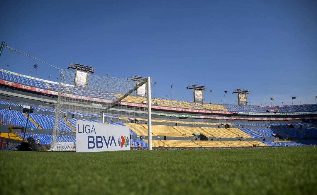 Las Águilas visitan el Volcán de Tigres / Foto: Imago7