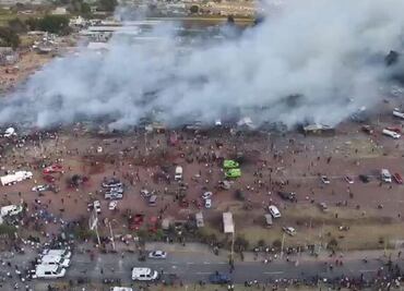 Mujer entra en labor de parto por explosión en Tultepec