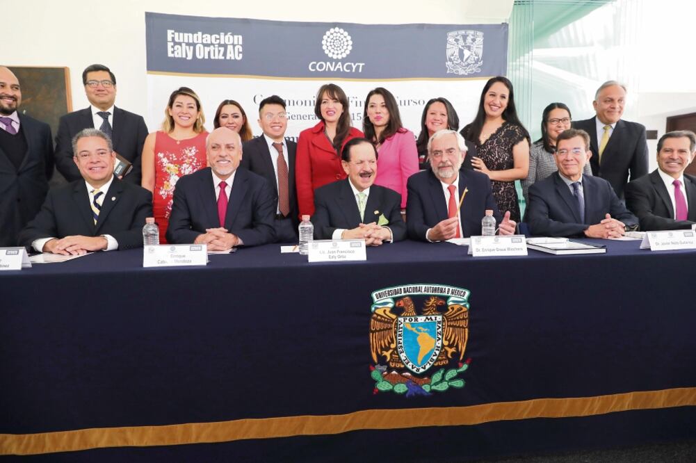 El Licenciado Juan Francisco Ealy Ortiz aseguró que en México la sociedad requiere desarrollar una mayor cultura científica. (LUCÍA GODINEZ. EL UNIVERSAL.)