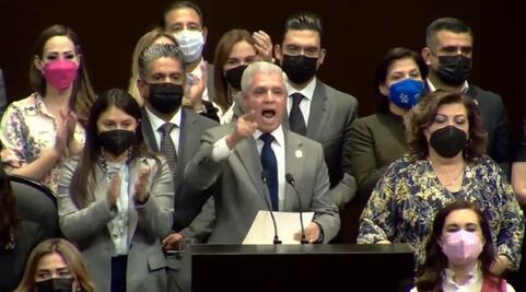 Propone PAN que AMLO y secretarios de Estado declaren ingresos de sus hijos y otros familiares