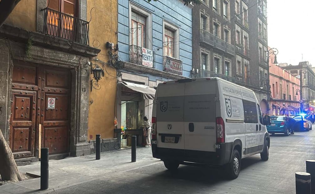 Muere trabajador de obra en construcción tras caída en el Centro de la CDMX; investigan causas del accidente.
Foto: Especial.
