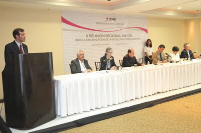 Federalismo, en crisis, aseguran especialistas