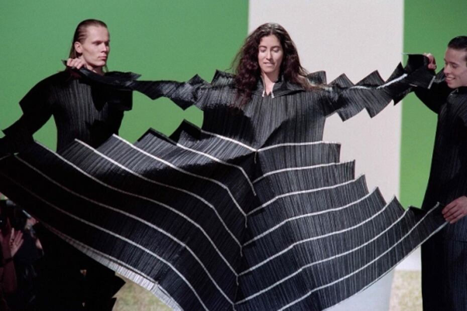 Muere el diseñador japonés Issey Miyake a los 84 años