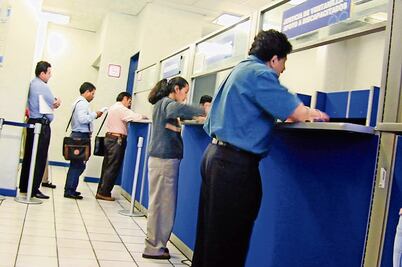 Burócratas tendrán austeridad a diario