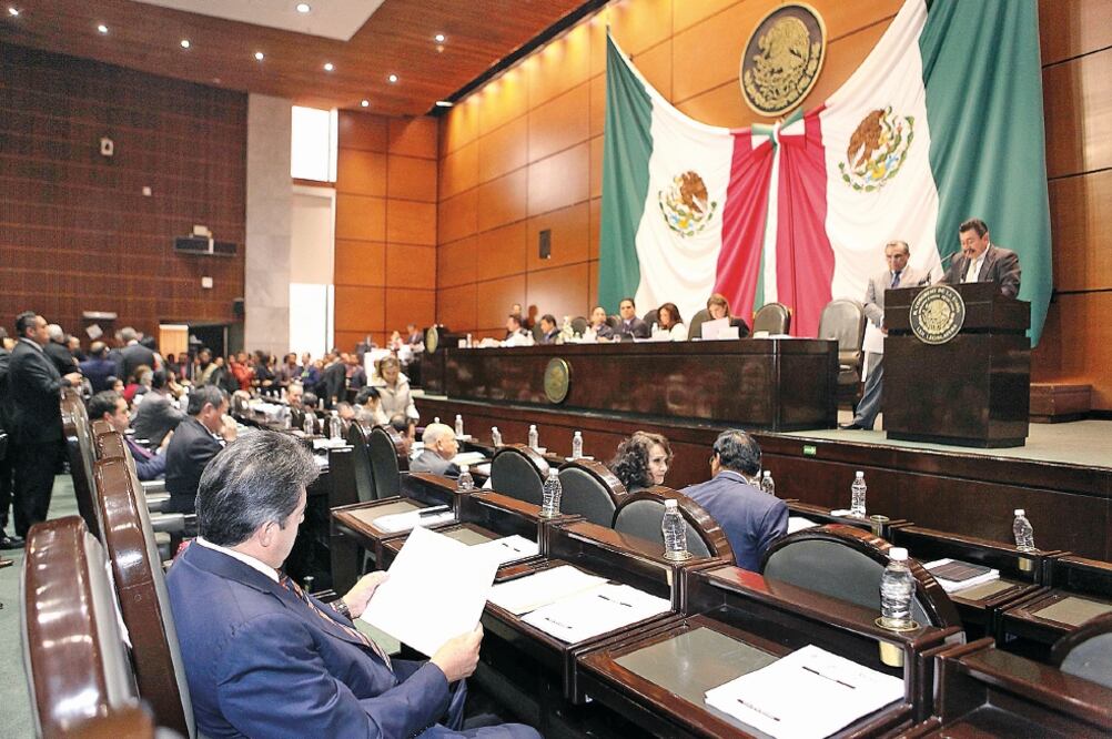 El presidente Peña Nieto envió a la Cámara Alta 104 iniciativas en total (ARCHIVO EL UNIVERSAL)