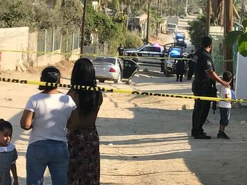 Asesinan a hombre frente a su hijo en BCS