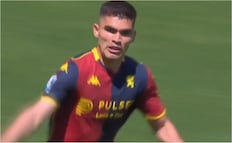 Gol de Johan Vásquez en duelo del Genoa contra el Milan de Santiago Giménez
