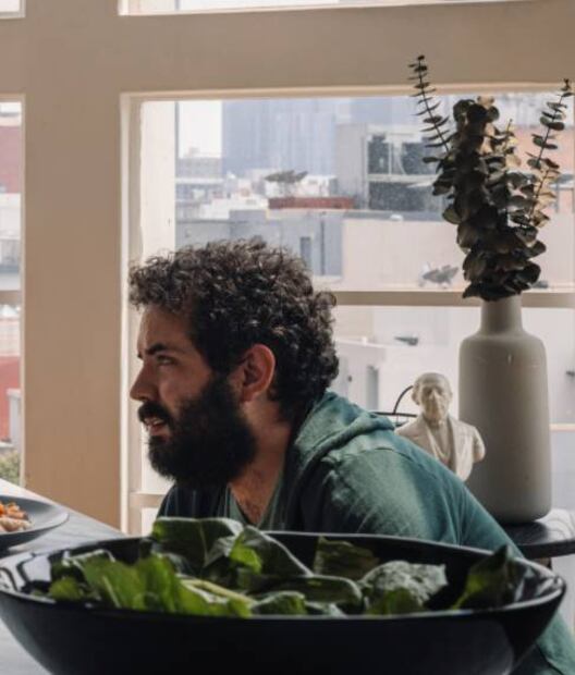 La transformación de José Eduardo Derbez: subir de peso, barba larga y fodonguez