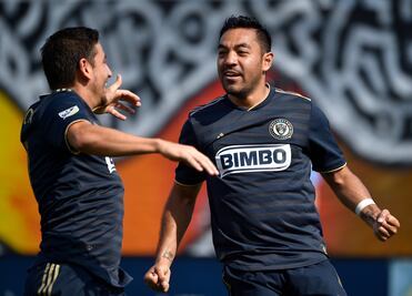 Marco Fabián rompe con su sequía goleadora 