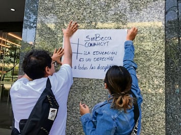 Conahcyt revira y otorga becas a posgrado de UNAM