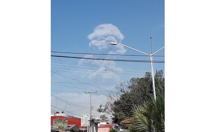 Popocatépetl presenta explosión; prevén ceniza en 3 estados