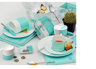 La versatilidad de Tiffany & Co: desde cafetería hasta oficina