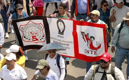 Maestros de la Sección 7 del SNTE en Chiapas marchan en calles de Tuxtla Gutiérrez; inician paro de labores de 48 horas