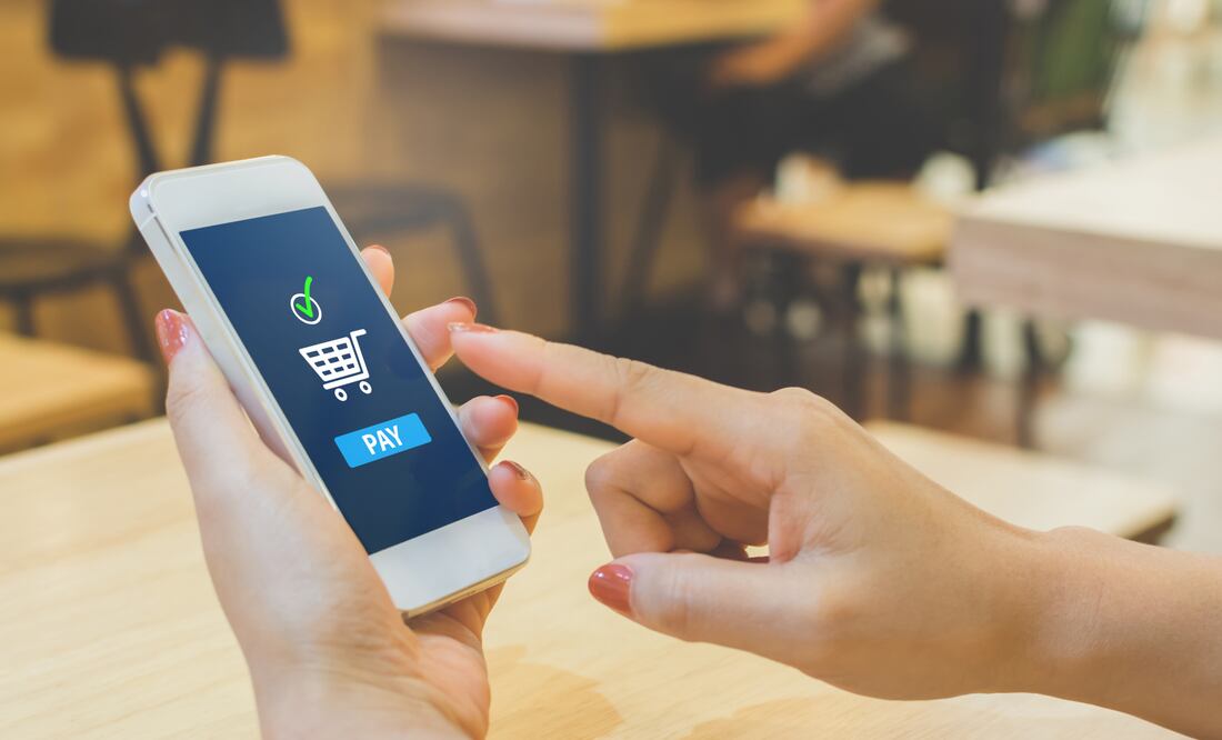 Los compradores mexicanos combinan comercios minoristas, marcas y tiendas en línea